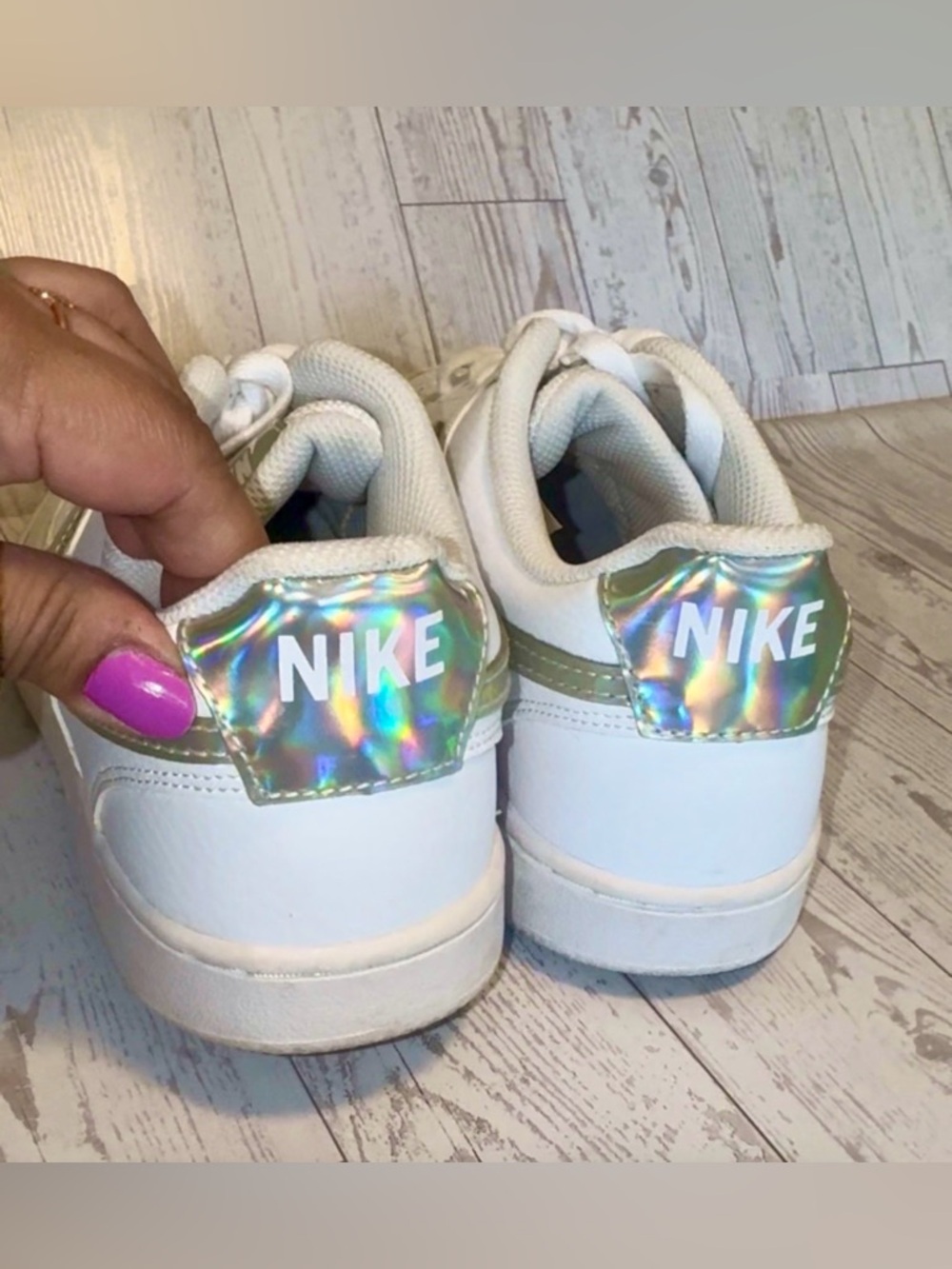 Nike Air Force 1 Low-Top Iridescent Swoosh Sneakers - Size 9 - Picture 5 of 9